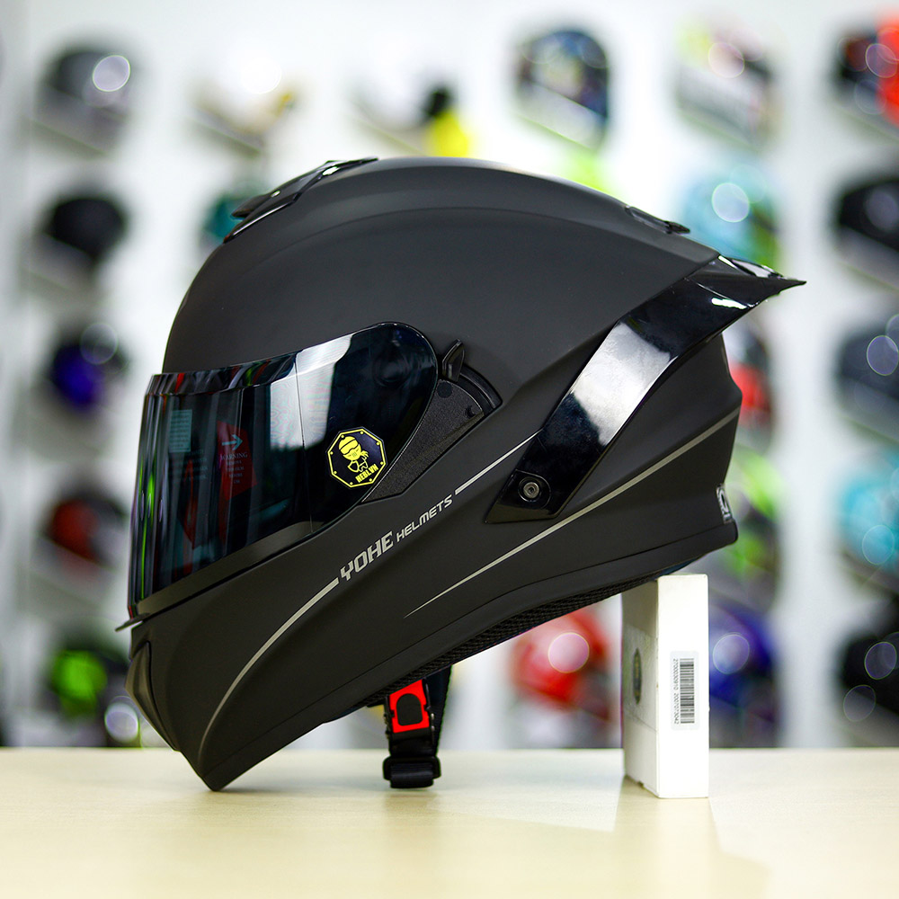 Mũ Fullface EGO E81 Đen Nhám + Kính Màu Tặng Đuôi Gió Pista FREESHIP