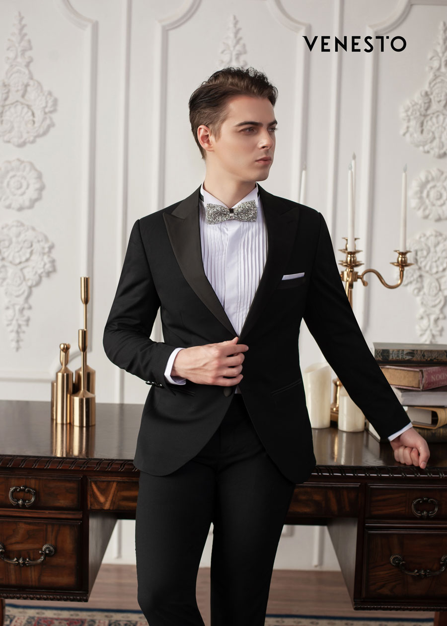 Bộ vest Tuxedos đen cổ ý