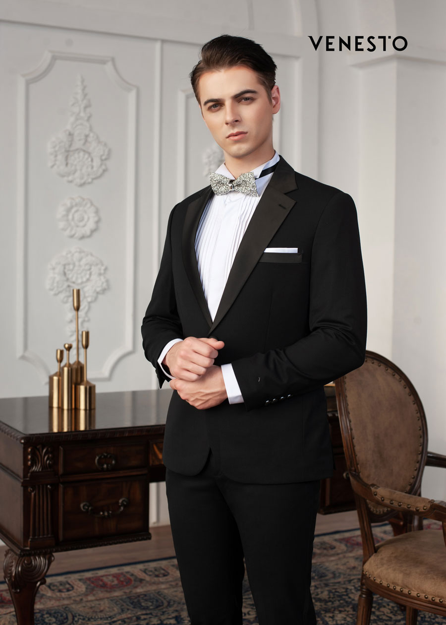 Bộ vest Tuxedos đen cổ thường