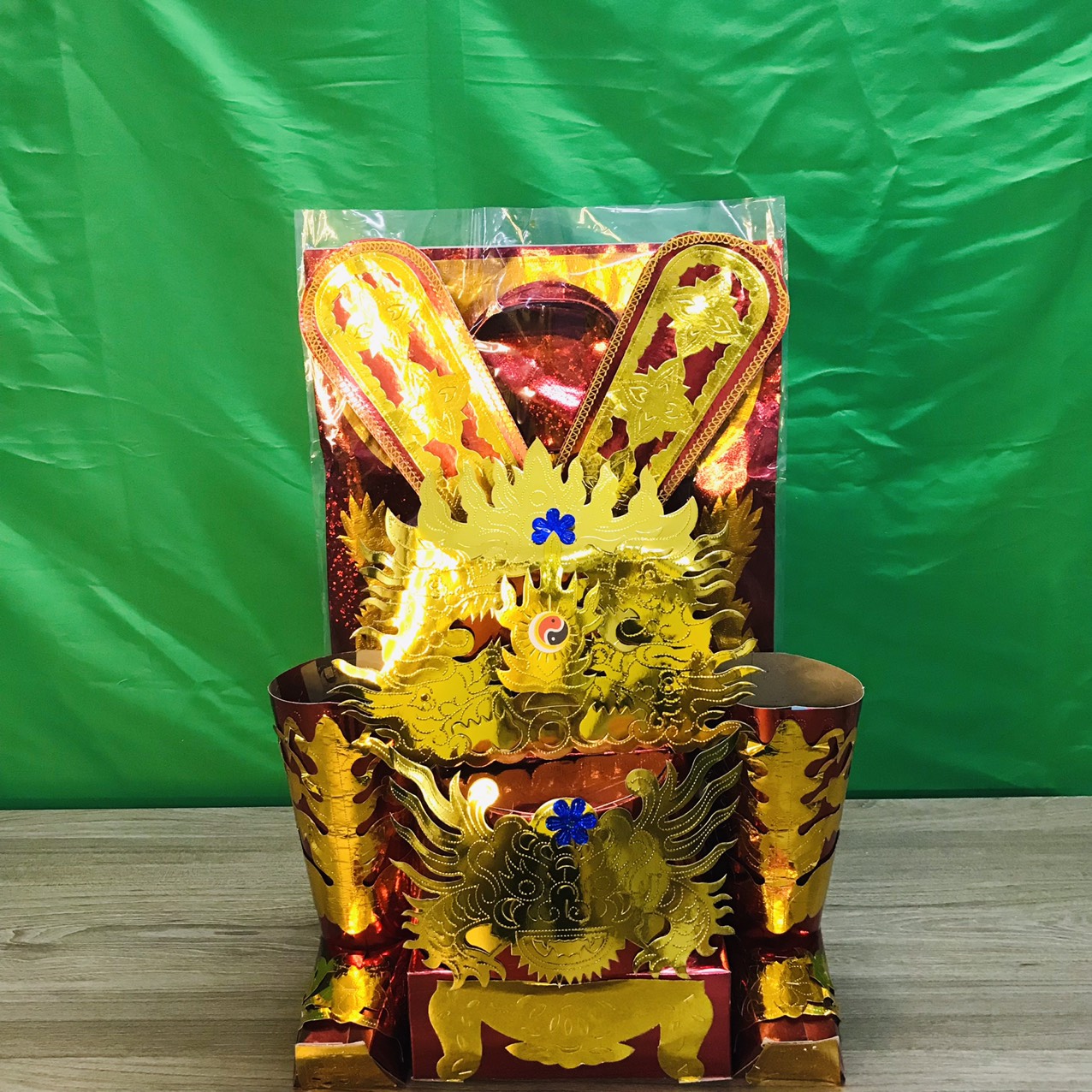 Mũ Áo Thần Linh Cúng Giao Thừa: Ý Nghĩa và Hướng Dẫn Chuẩn Bị