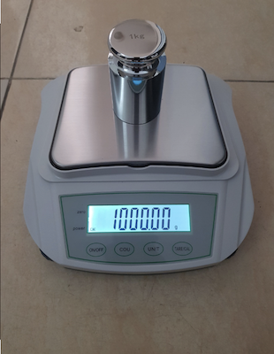 Cân kỹ thuật 5000g/0.01g, model: YP50002, Hãng: TaisiteLab Sciences Inc / Mỹ