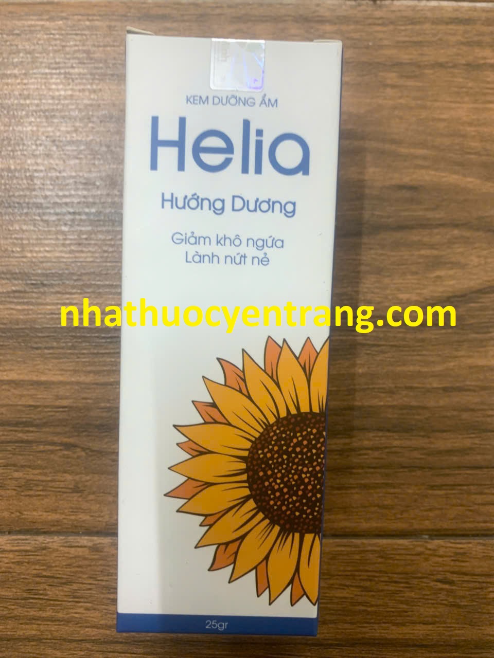Kem dưỡng ẩm Helia