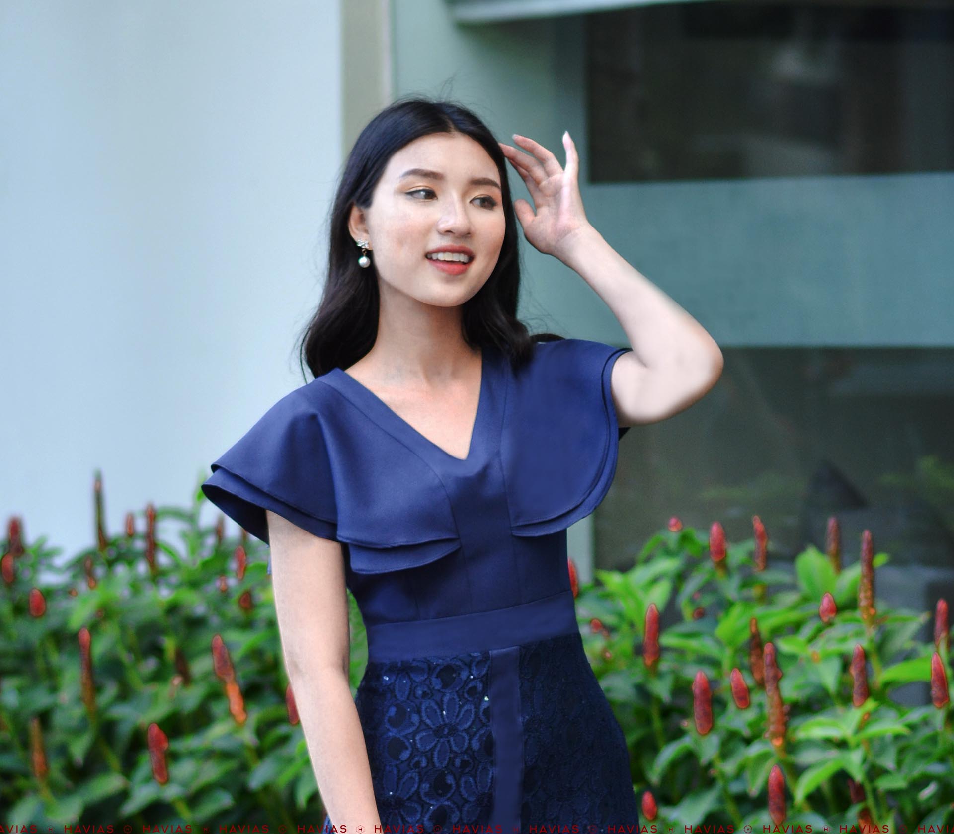 Đầm Classy Wing Sleeve Twinkle Lace Navy Dress