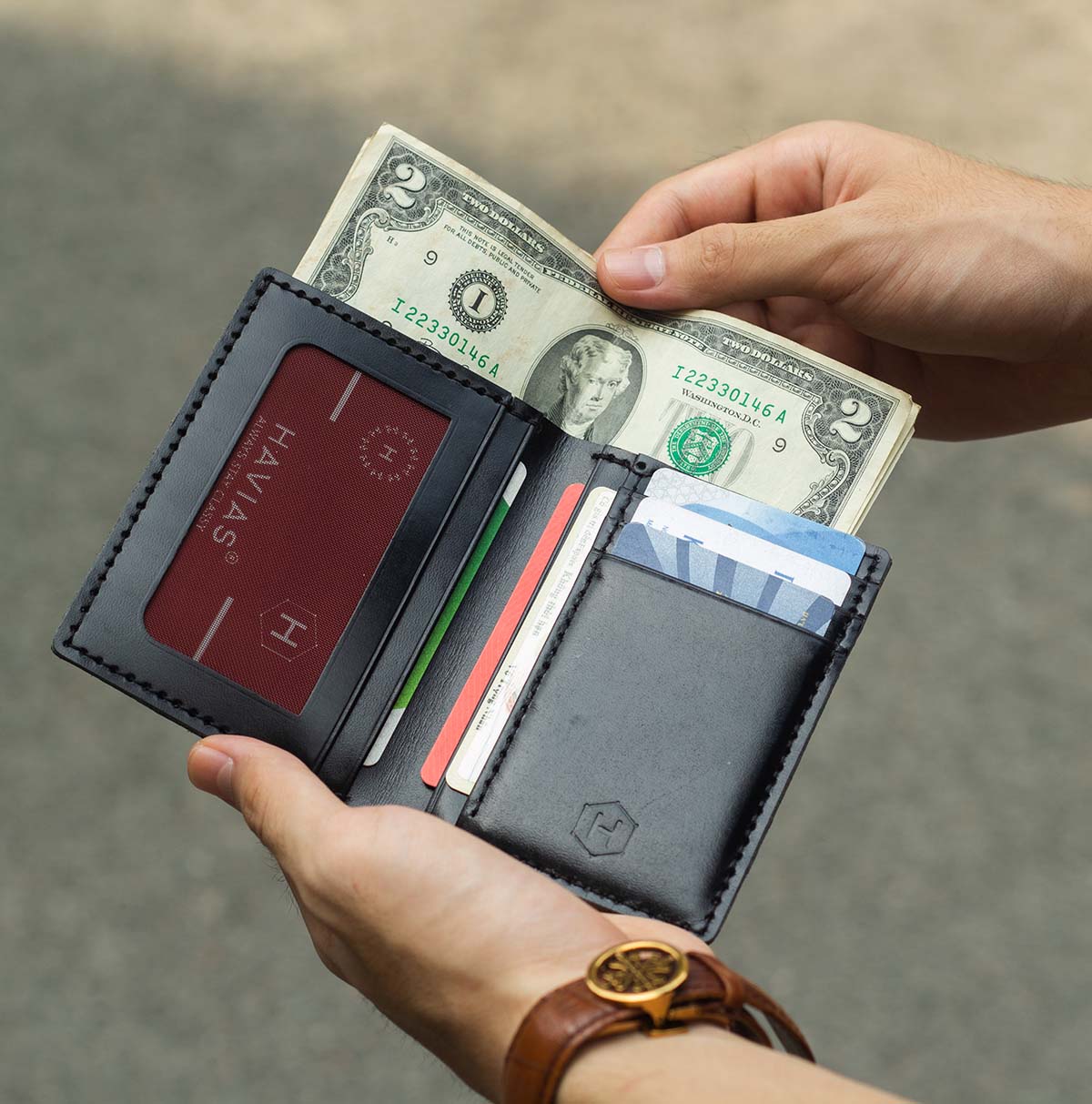 Ví_đôi_Couple_Venuta_Venumi_da_bò_sáp_màu_đen