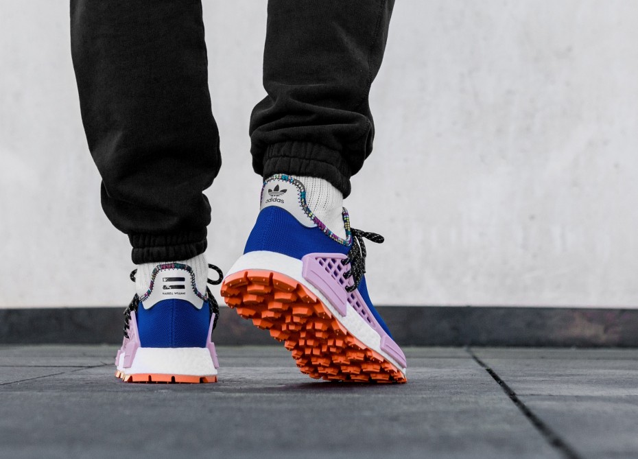 pw solar hu nmd ee7579