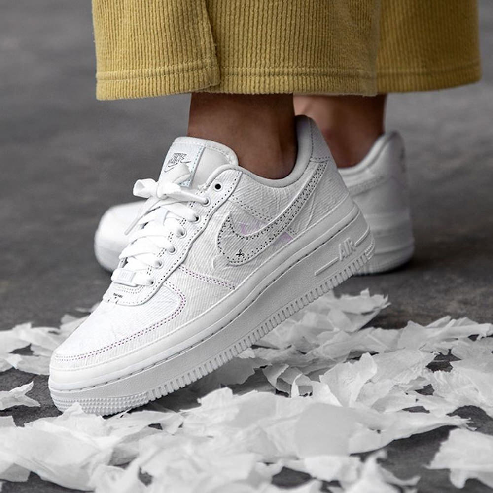 air force 1 tear