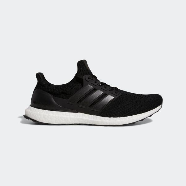 Ultraboost 5.0 DNA mẫu màu đen hợp từ chạy bộ đến đi làm, đi chơi