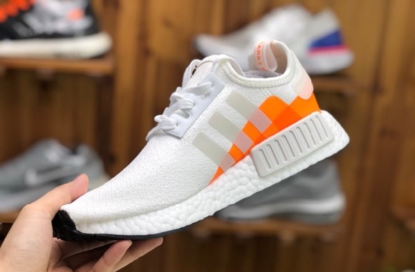 NMD_R1 EE5083 phối màu đặc sắc