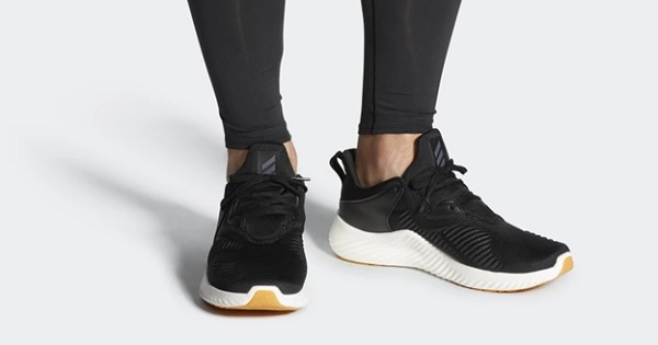 AlphaBounce RC M là dòng giày được Adidas hướng đến sự thoải mái, nhẹ nhàng