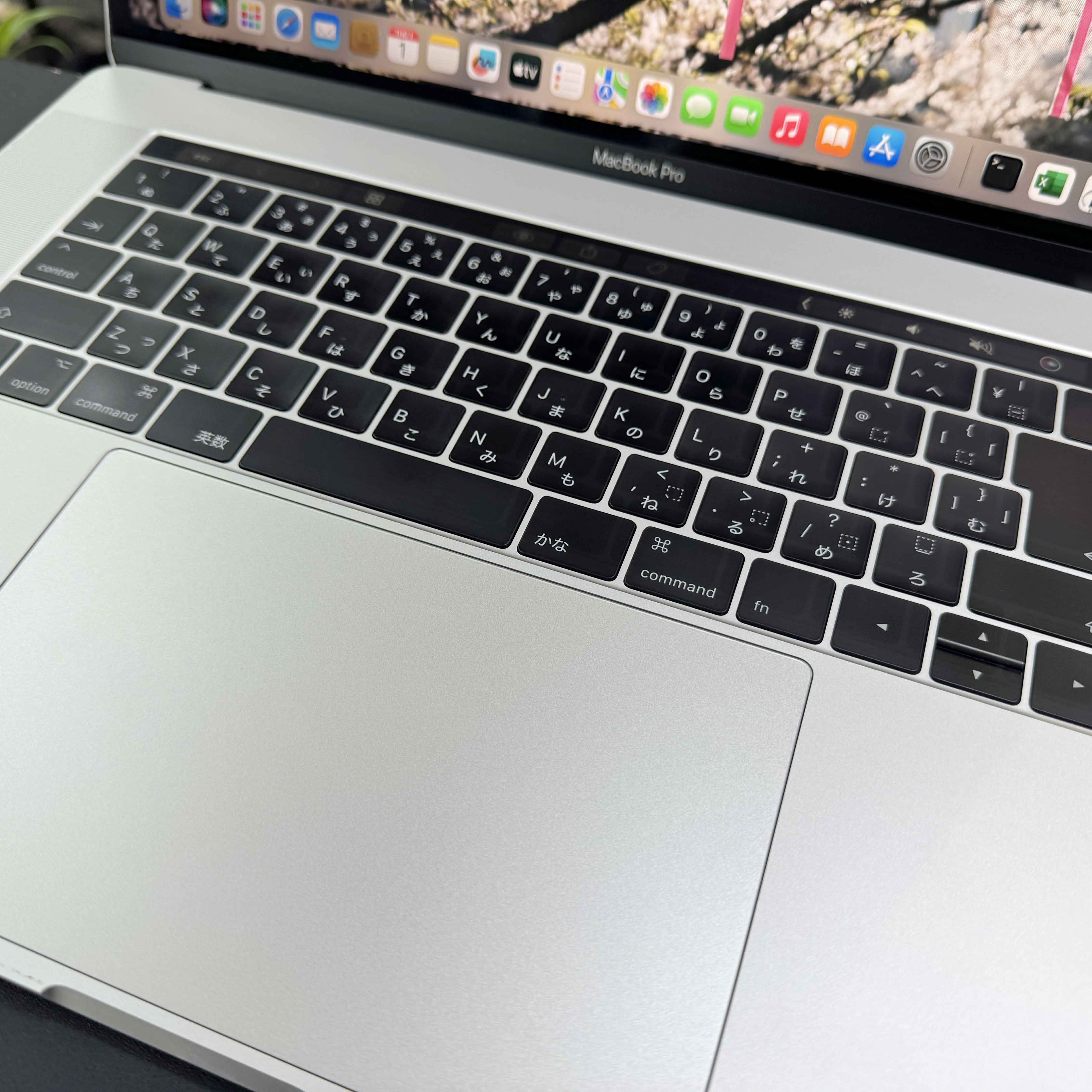 Đã qua sử dụng】Apple MacBook Pro 2017 15 inch - Core i7 Đã qua sử dụng】Apple MacBook Pro 2017 15 inch - Core i7