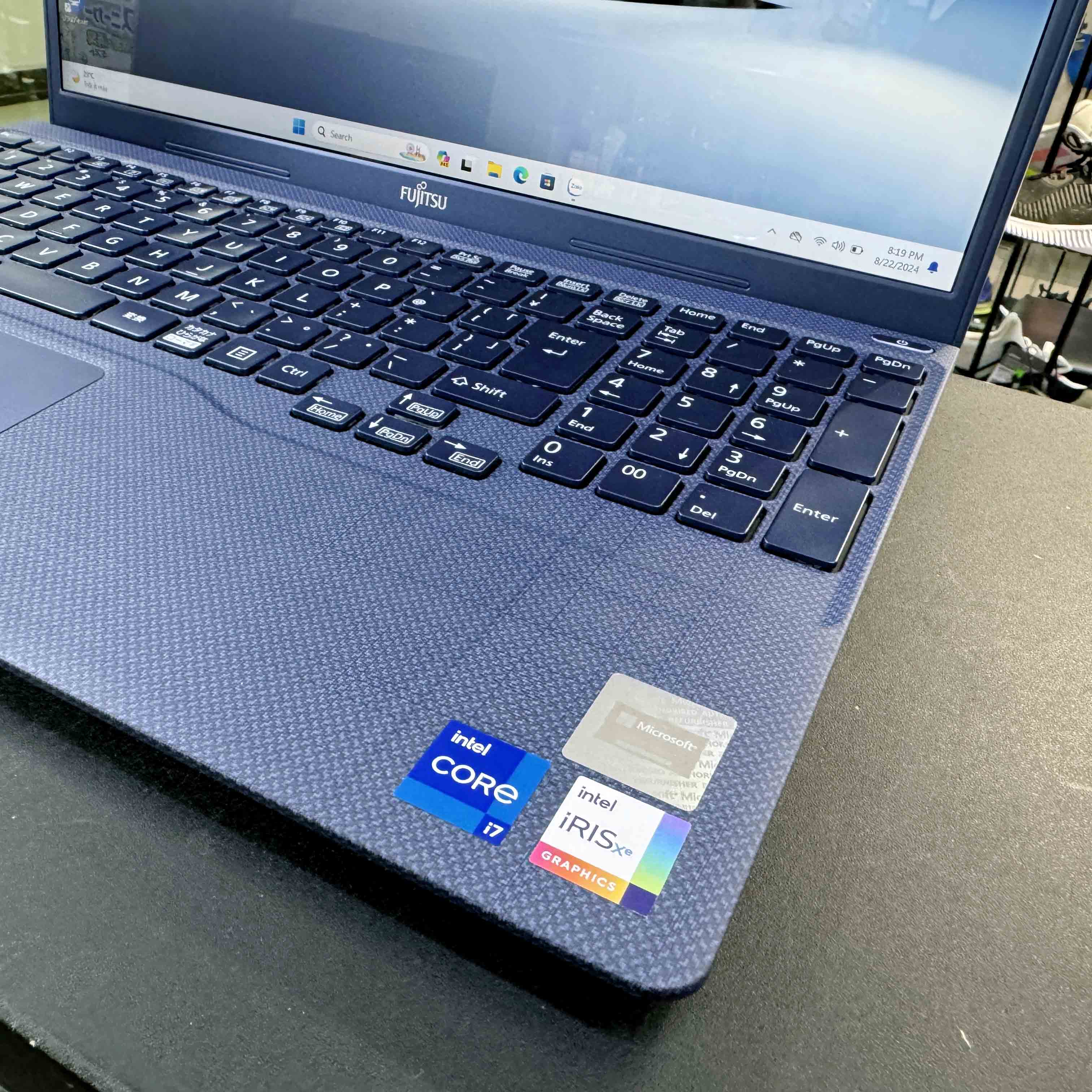 高性能 富士通 TH77/E3 第11世代 i7搭載 SSD256GB 8GB 高性能 富士通 TH77/E3 第11世代 i7搭載 SSD256GB 8GB