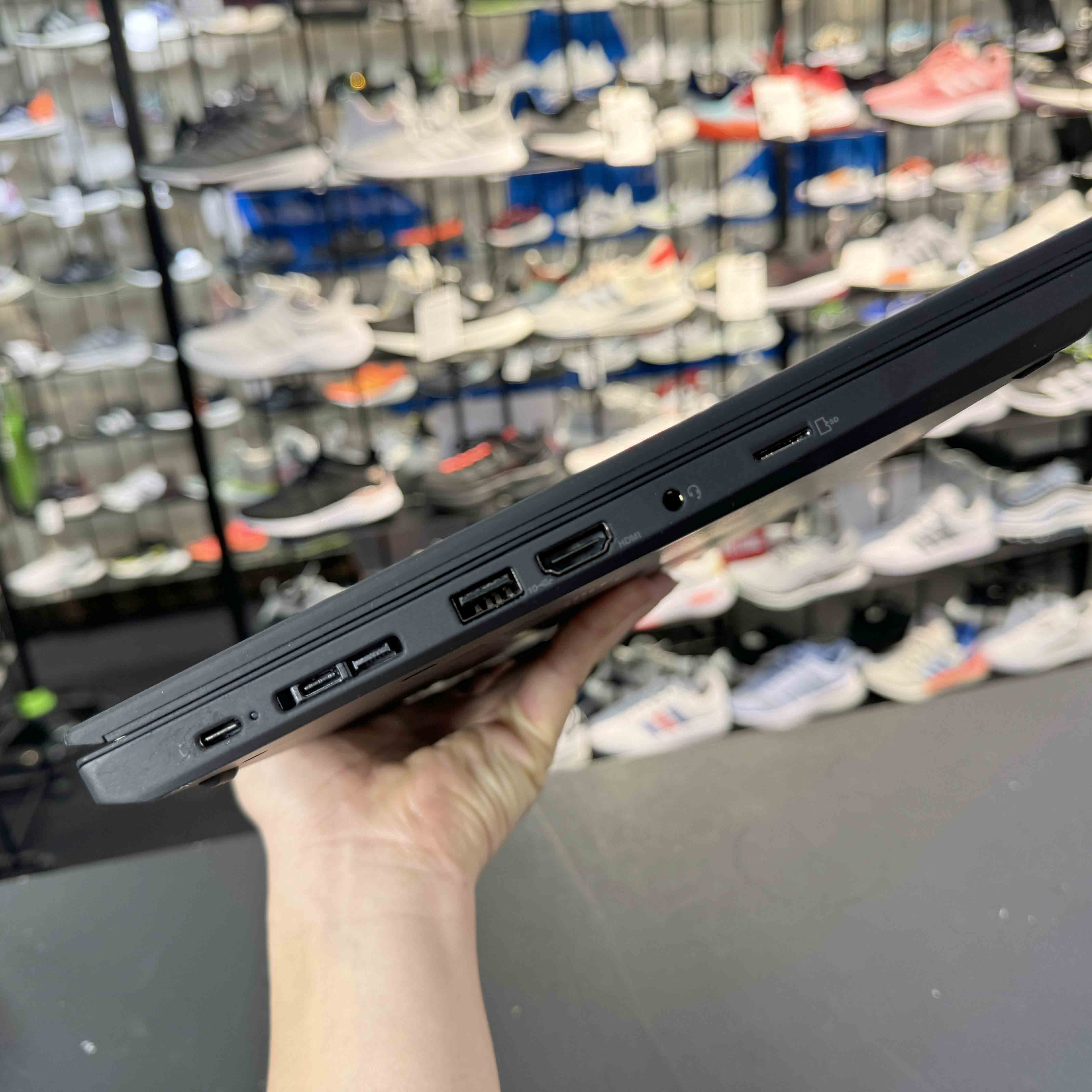 Đã qua sử dụng】Lenovo ThinkPad T495 14 inch AMD Ryzen PRO 3500U