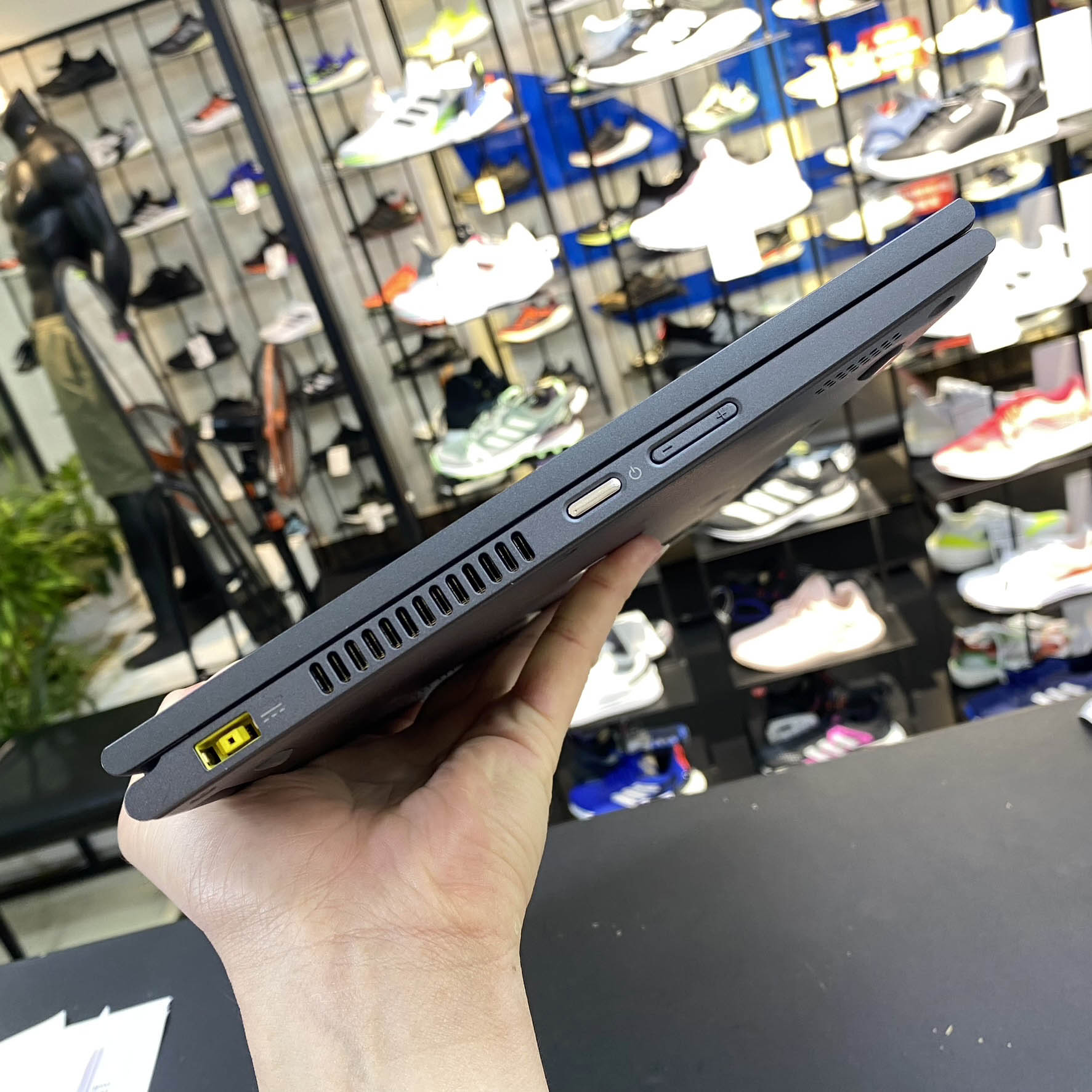 NEC PC-NS600GAW Core FWXGA(1366x768) 15.6W 8GB Multi 256GB(SSD