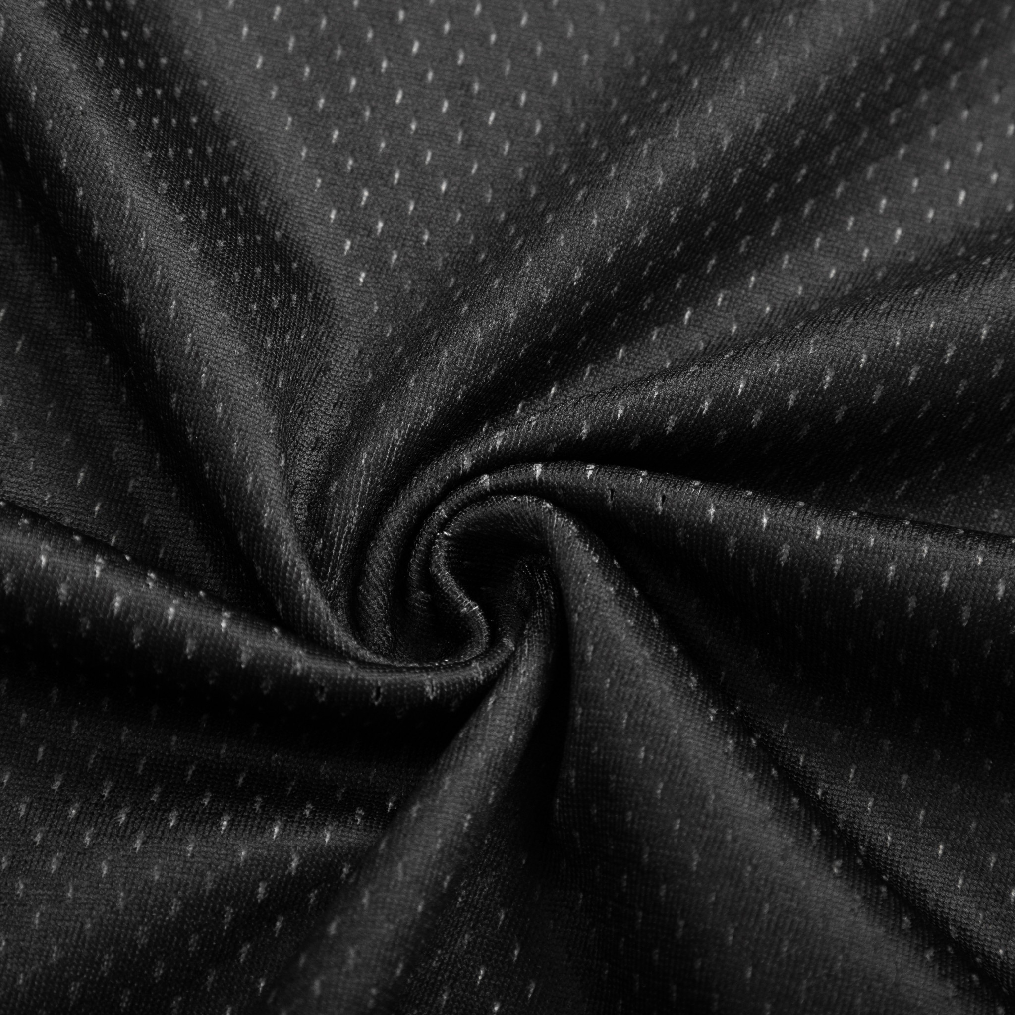 SP750 - Áo Thun V-Neck Runner