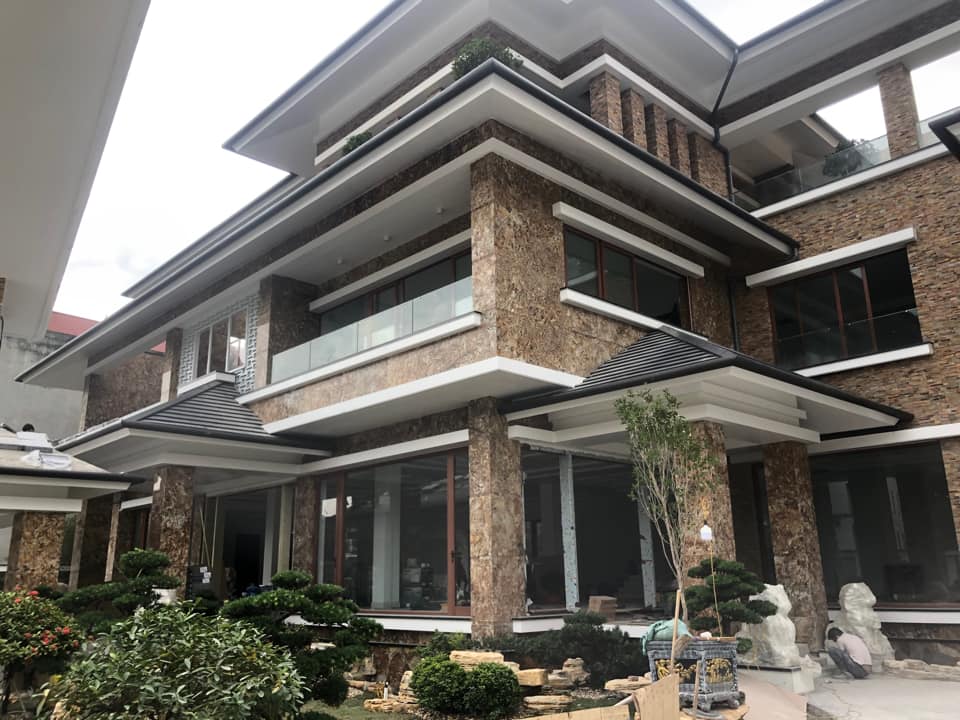 Thi công cửa gỗ nhựa composite G7 Kosdoor tại Thành Phố Thái Nguyên