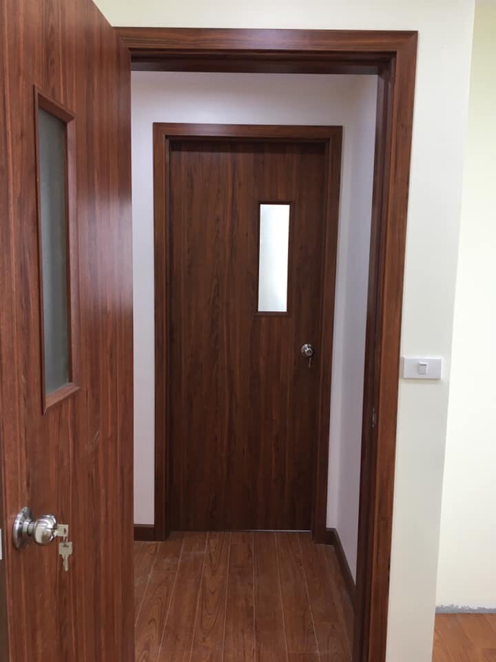 Lắp đặt cửa gỗ chịu nước G7 Kosdoor tại nhà anh Anh chung cư Manderin 2 Hòa Phát Tân Mai