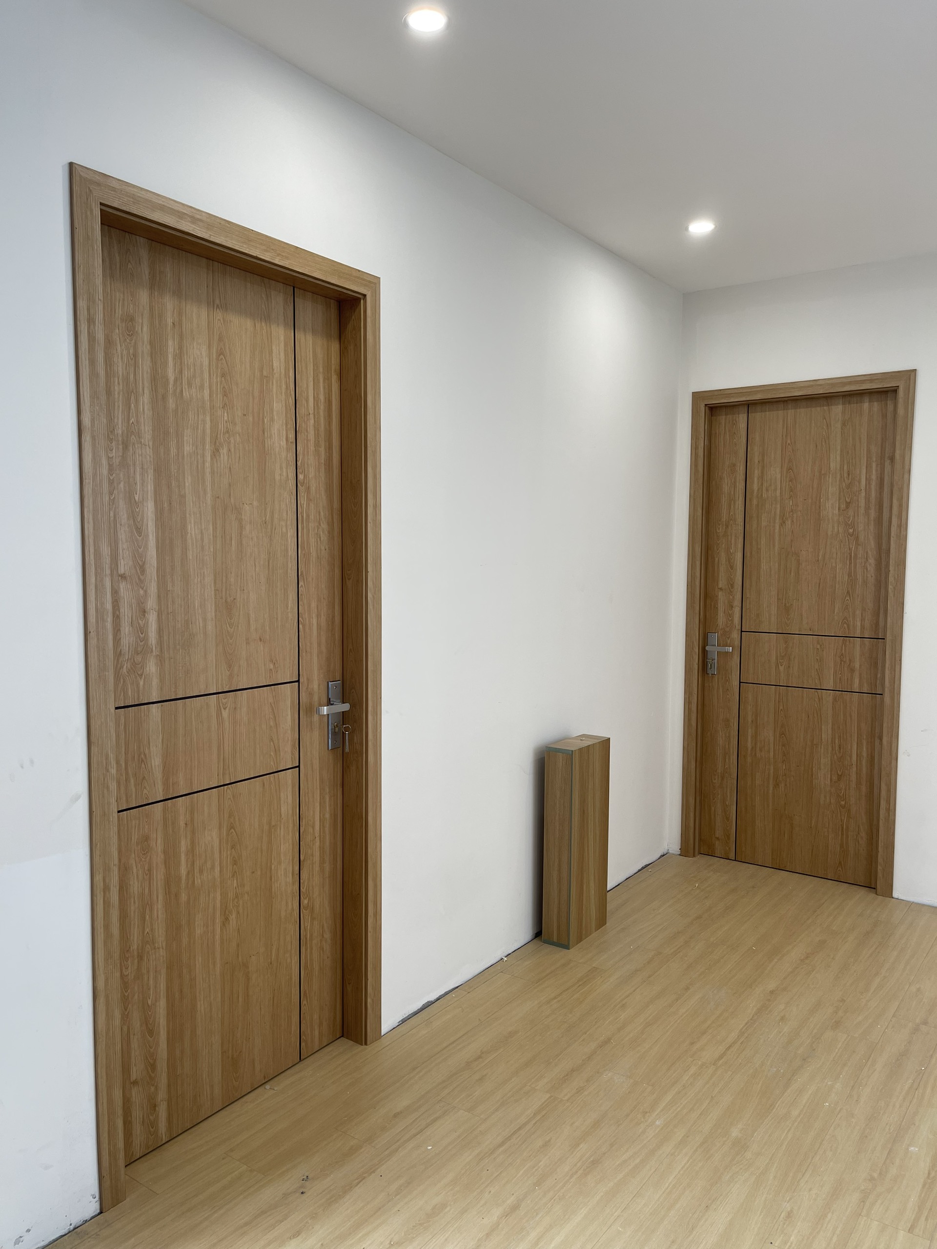 Lắp Đặt Cửa Phòng Ngủ và Cửa WC Tại Nguyễn Xiển