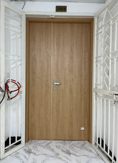 Thay thế cửa gỗ tự nhiên tại KĐT Xala sang cửa gỗ nhựa composite G7 Kosdoor