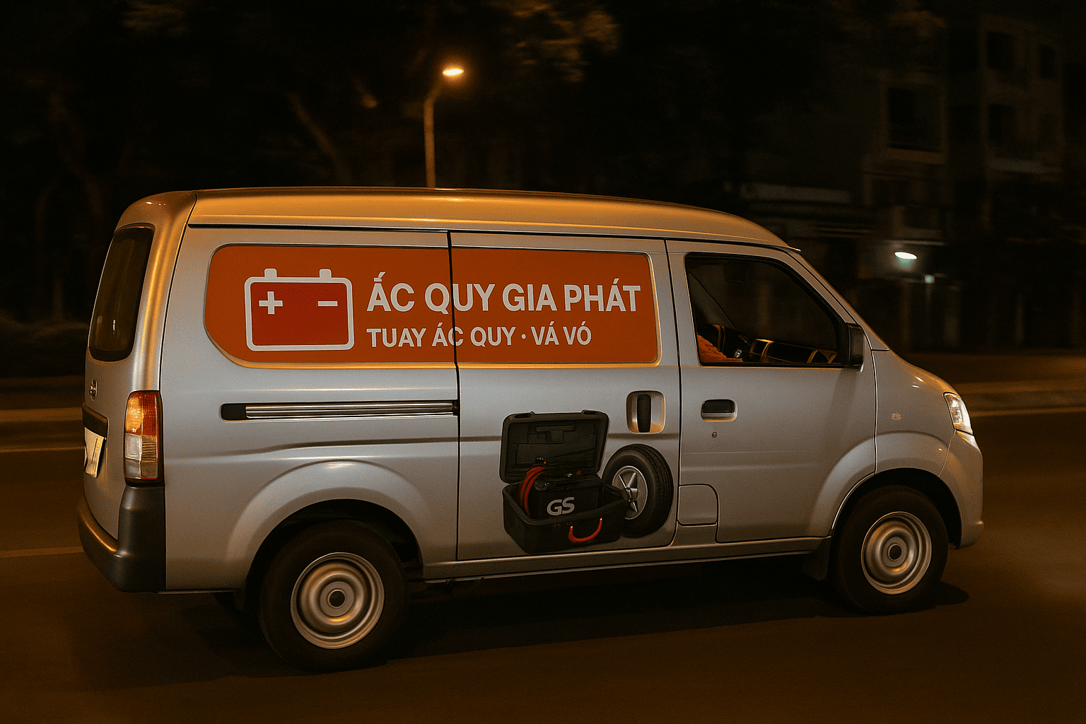Ắc Quy Gia Phát: Cứu Hộ Ắc Quy & Vá Vỏ Lưu Động Quận Tân Phú – Khẩn Cấp 24/7, Giá Hợp Lý