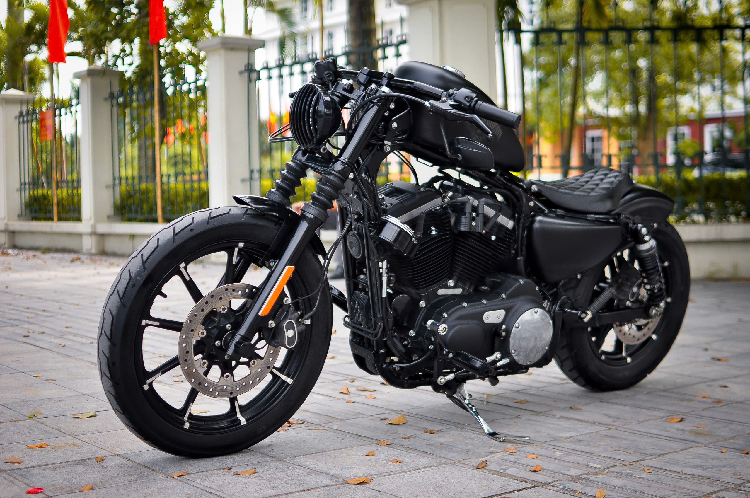 Ắc Quy Harley Davidson Iron 883 Chính Hãng | Thay Tận Nơi – Ắc Quy Gia Phát