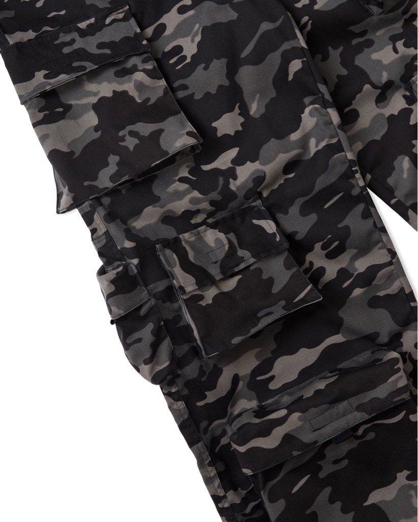 Insane® Baggy Camo Pants - Green