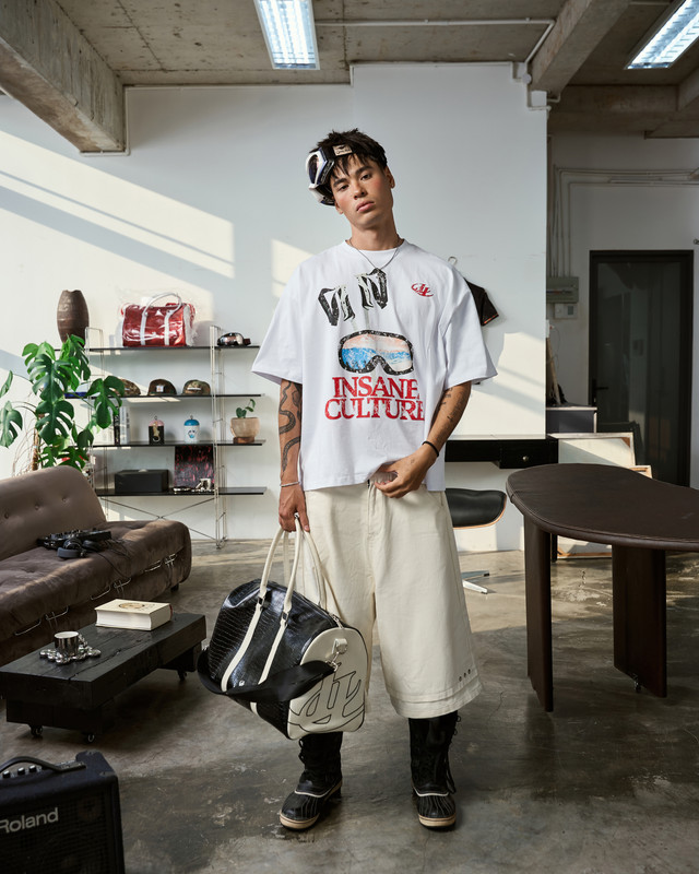 Insane® Rough Edge Jorts - White