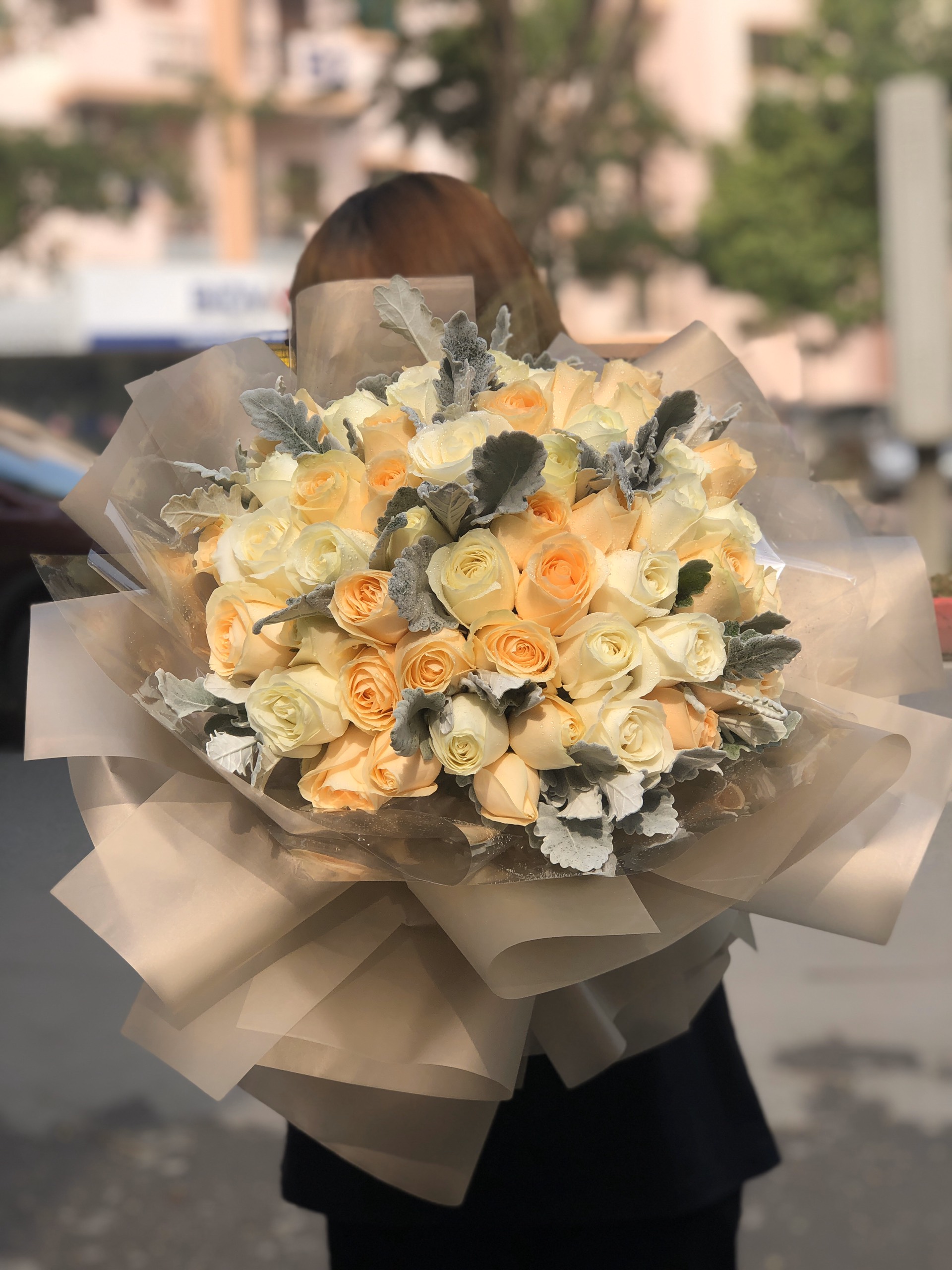 Bó Hoa Hồng Vàng Đẹp Hiện Đại - Bó Hoa Hồng Vàng Sang Trọng | Elise Flowers|Shop Hoa Tươi Hà Nội