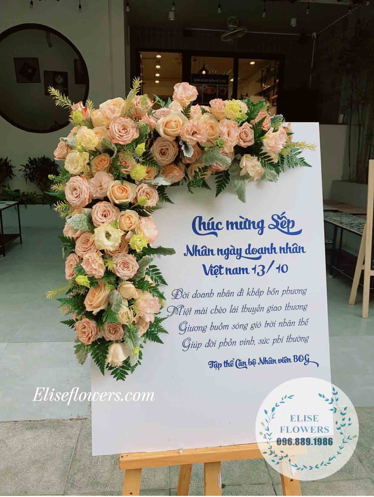 Hoa khai trương Hà Nội | Bảng hoa chúc mừng sang trọng, tinh tế tại quận Long Biên - Hà Nội | Điện hoa khai trương sang trọng tại Elise flowers - Shop hoa khai trương uy tín tại Hà Nội