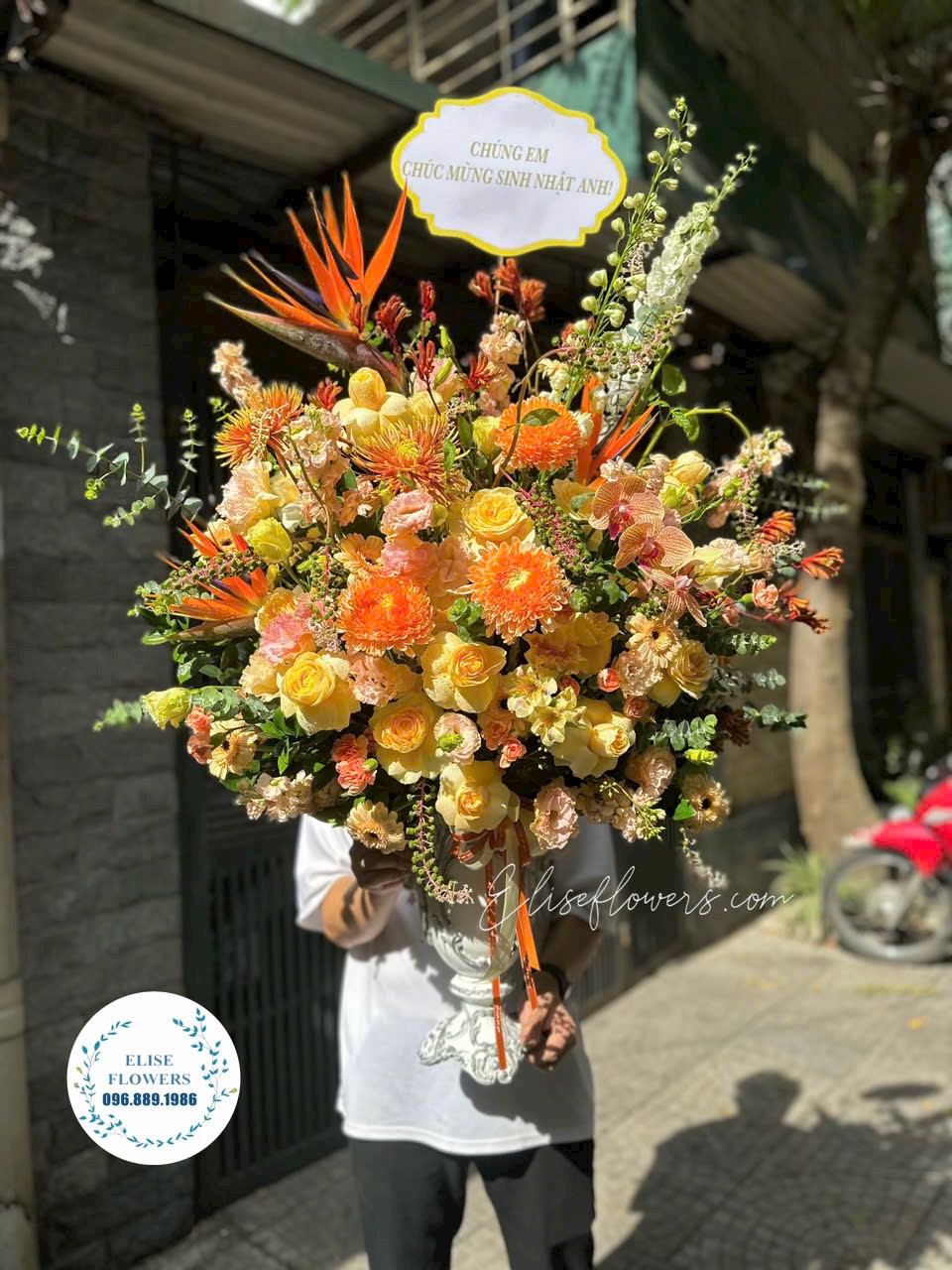 Mau-binh-hoa-chuc-mung-20-11-cao-cap-Dat-hoa-tang-thay-co-giao-ngay-20-11-Dien-hoa-20-11-dep