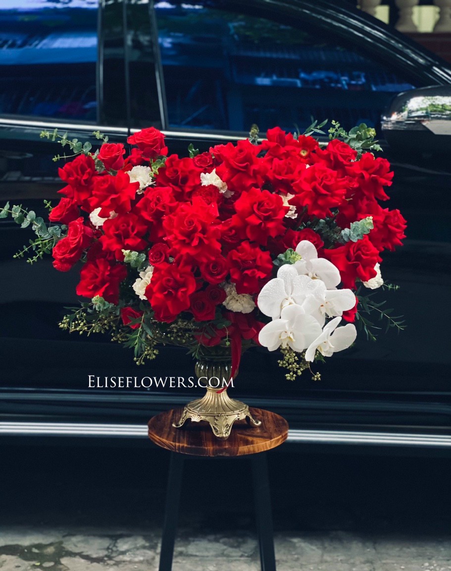 Bình hoa chúc mừng sinh nhật sếp nam đẹp tại Hà Nội | Bình hoa tươi nhập khẩu