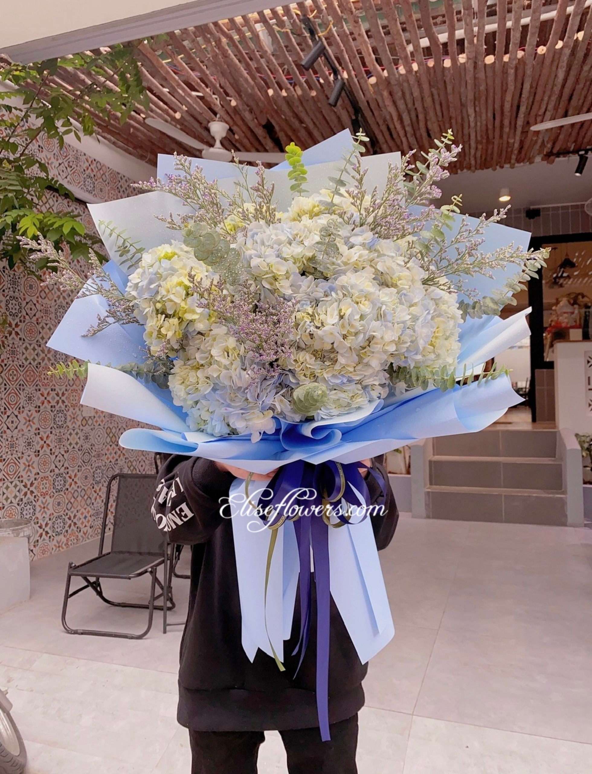 Bó hoa cẩm tú cầu xanh dương đẹp thanh lịch | Hoa cẩm tú cầu | Bó hoa cẩm tú cầu đẹp nhất ở quận Hai Bà Trưng 