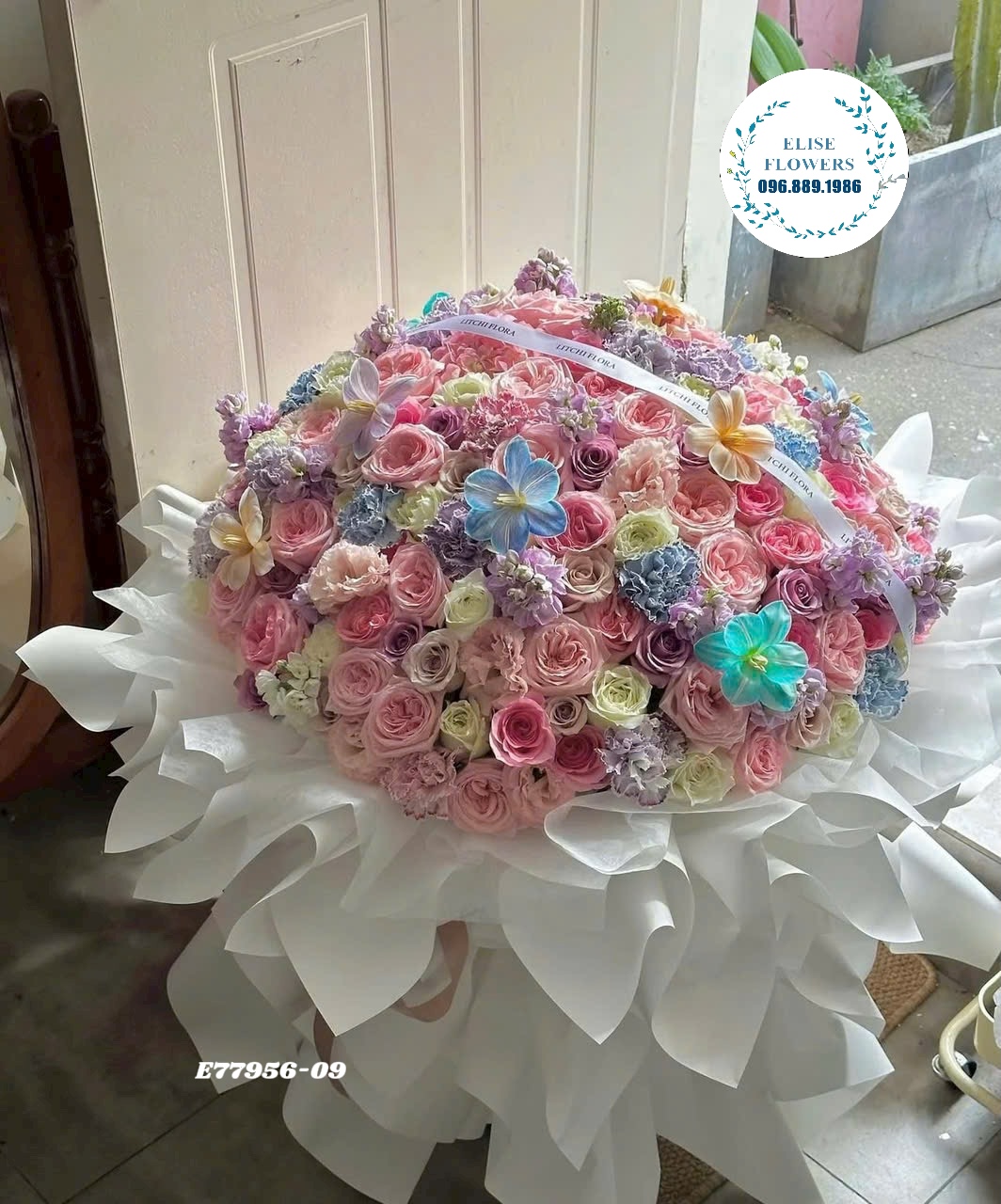 Bó hoa cầu hôn bạn gái ở Cầu Giấy. Dịch vụ đặt hoa cầu hôn Eliseflowers.