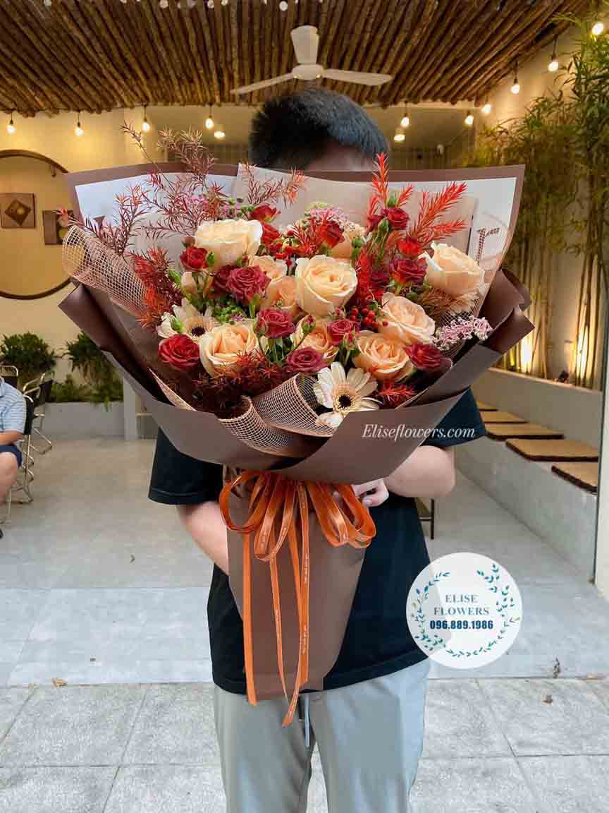 Bó hoa chúc mừng lễ tốt nghiệp đẹp tại Hà Nội | Bó hoa mừng tân cử nhân, thạc sĩ, tiến sĩ,..