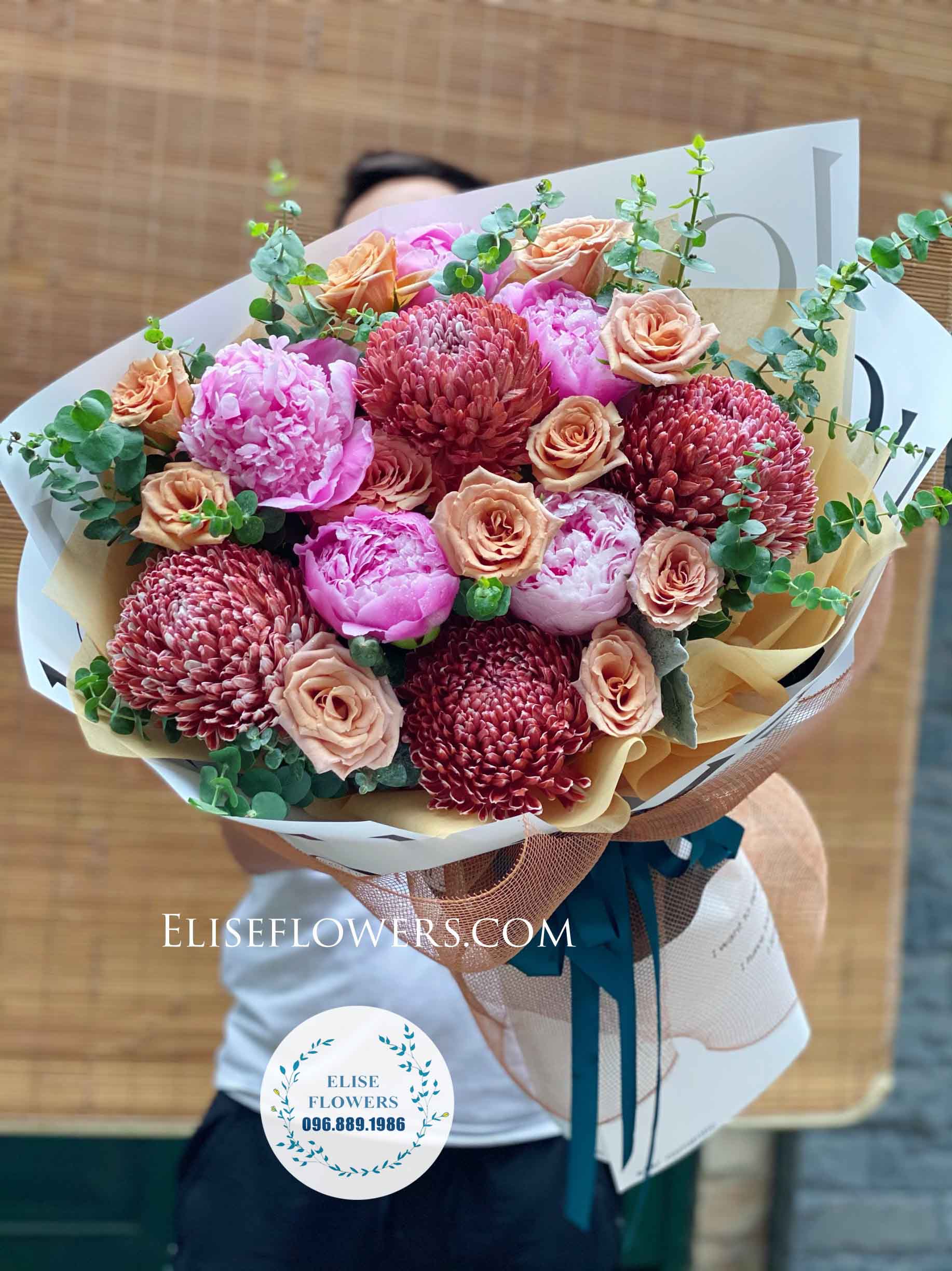 Bó Hoa Cúc Mẫu Đơn Màu Nâu chúc mừng sinh nhật Sếp, sinh nhật bố , mẹ - Shop hoa tươi đẹp tại Hà Nội - bó hoa tươi đẹp ở Cầu Giấy Hà Nội