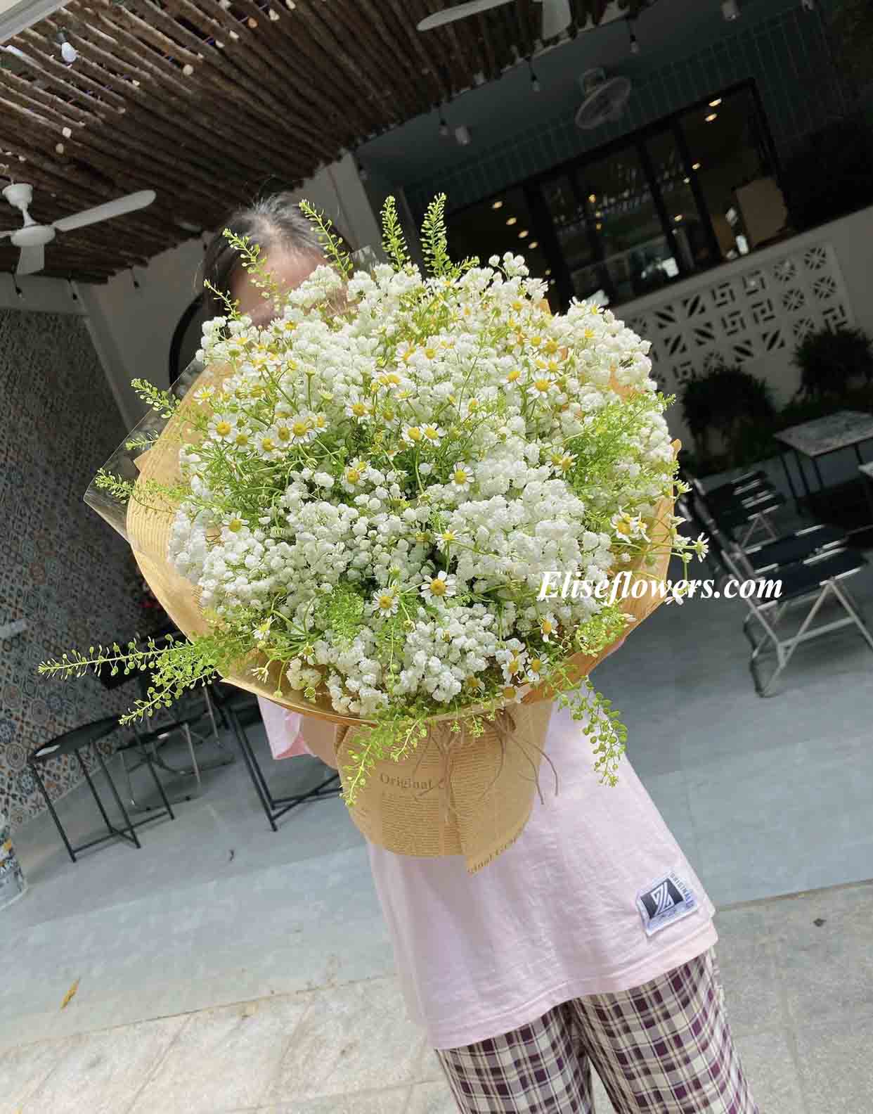 Bó hoa sinh nhật đẹp quận Cầu Giấy - Bó hoa cúc tana mix baby trắng nhẹ nhàng tinh khôi. Hoa sinh nhật Hà Nội Điện hoa Hà Nội | Shop hoa tươi Hà Nội