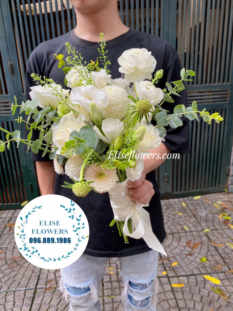 Bó hoa cưới màu trắng tinh khôi | Hoa cưới đẹp ở Hà Nội