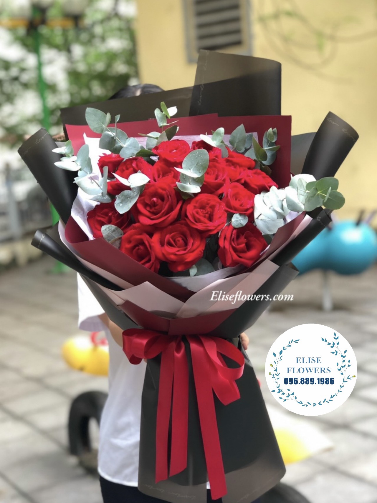 HOA TÌNH YÊU | HOA VALENTINE | QUÀ VALENTINE ĐẸP Ý NGHĨA | BÓ HOA HỒNG ĐỎ ĐẸP Ở HÀ NÔI | 14/2 | 8/3