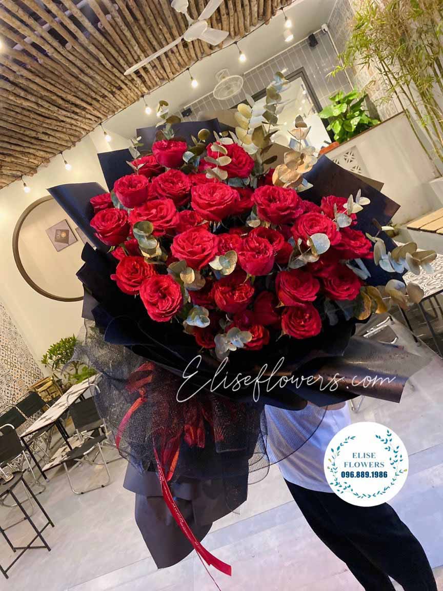 Bó hoa hồng đỏ | Bó hoa hồng đỏ đẹp ở Cầu Giấy Hà Nội | Bó hoa hồng đỏ đẹp nhất ở Hà Nội.