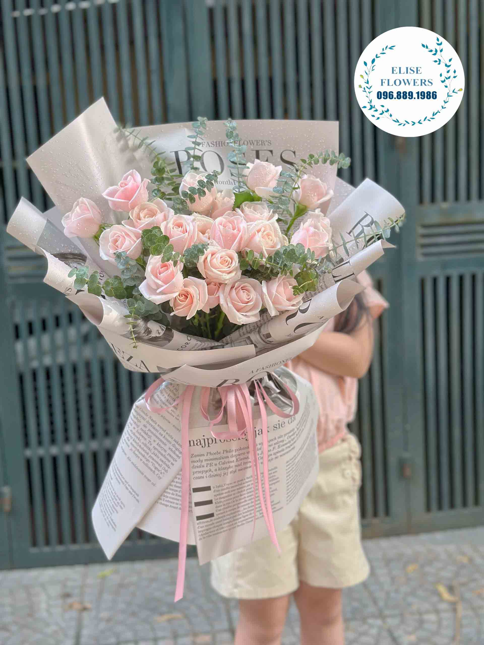 Bó hoa hồng phấn - Món quà dành tặng người phụ nữ bạn yêu thương 