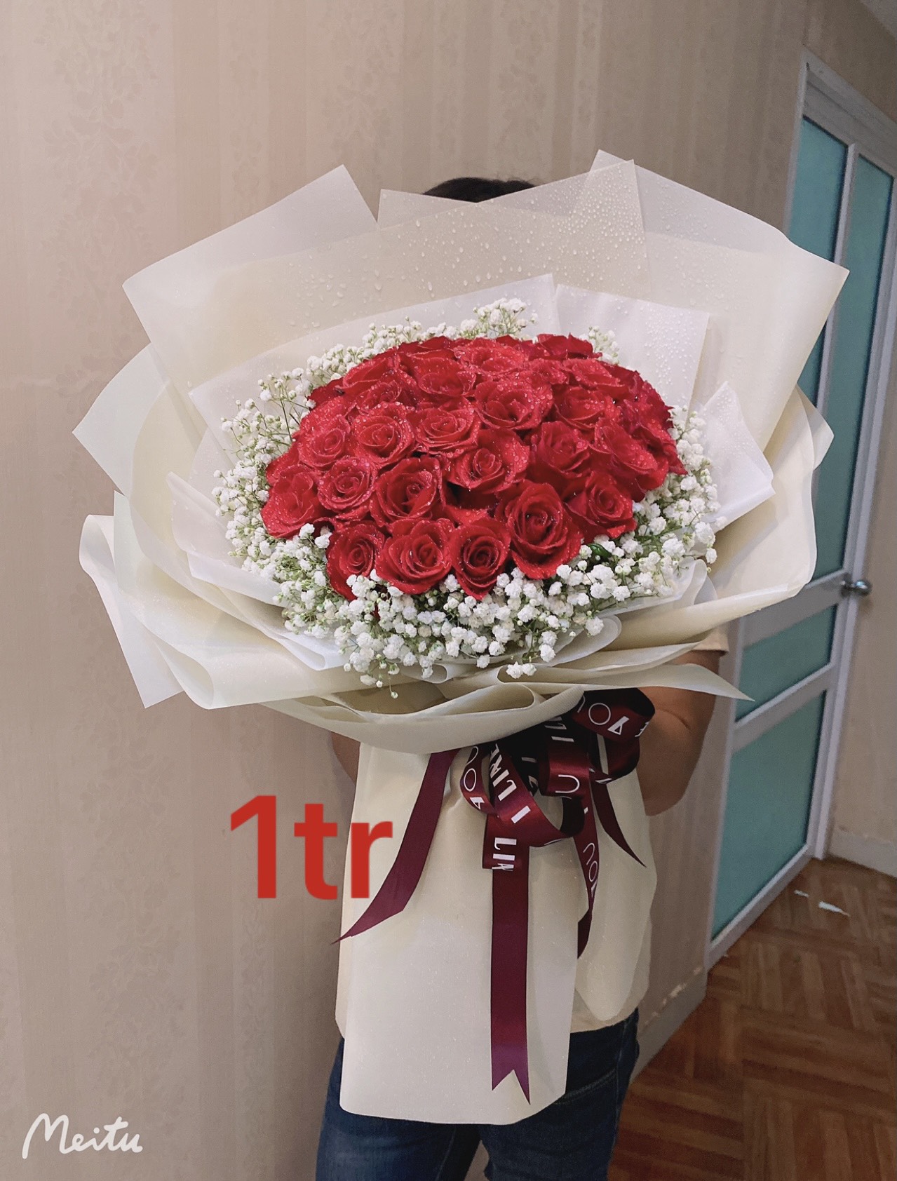 Bó hoa hồng đỏ giá 1 triệu