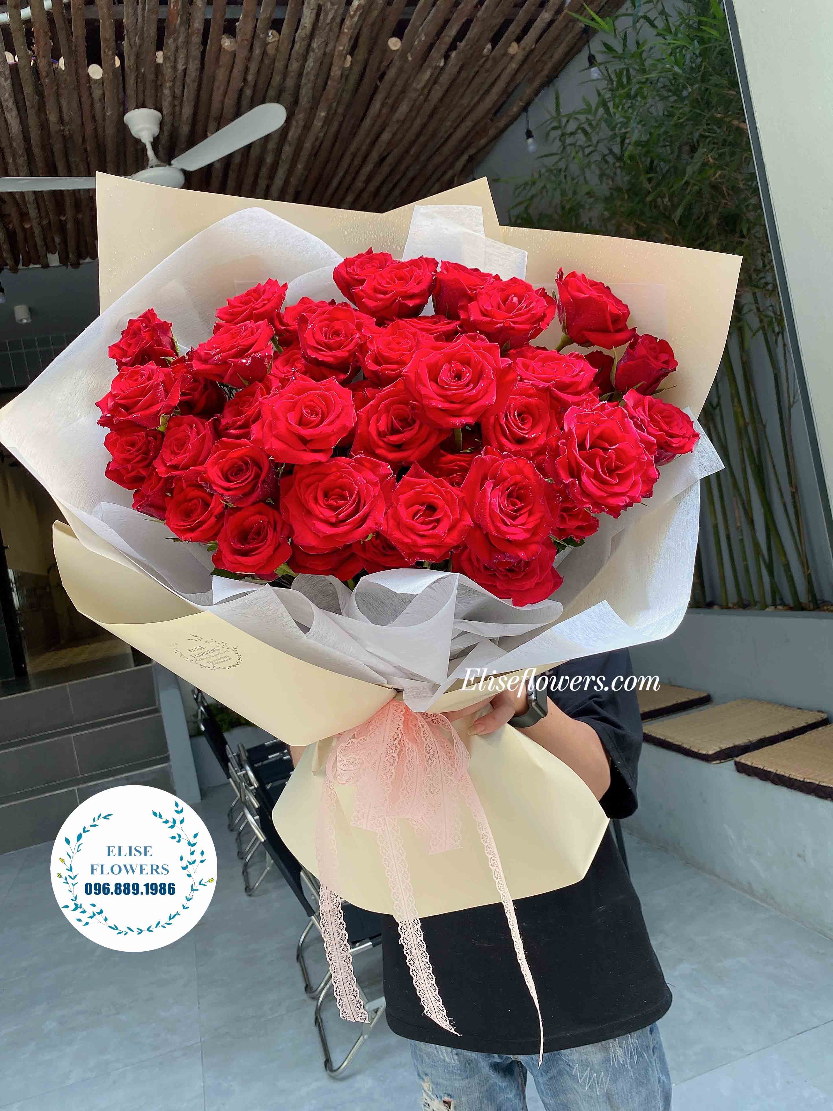 Bó hoa hồng đỏ tặng sinh nhật đẹp ở Hà Nội | Mua hoa hồng đỏ đẹp ở Hà Nội