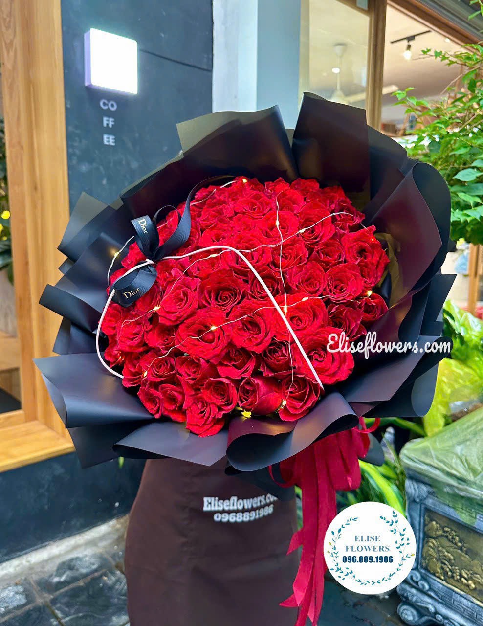 Dat-mua-bo-hoa-hong-do-o-quan-Thanh-Xuan-Ha-Noi-Mua-bo-hoa-hong-do-dep