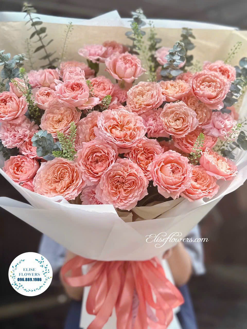 Bo-hoa-hong-Juliets-tang-sinh-nhat-ban-gai-tai-quan-Dong-Da-Ha-Noi-Mua-hoa-sinh-nhat-ban-gai-quan-Dong-Da-Ha-Noi