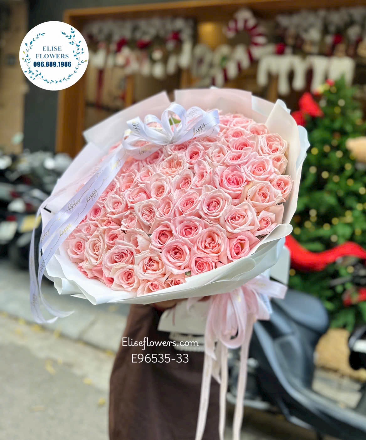 Hoa cầu hôn. Bó hoa hồng 100 bông lãng mạn cầu hôn người yêu | Eliseflowers