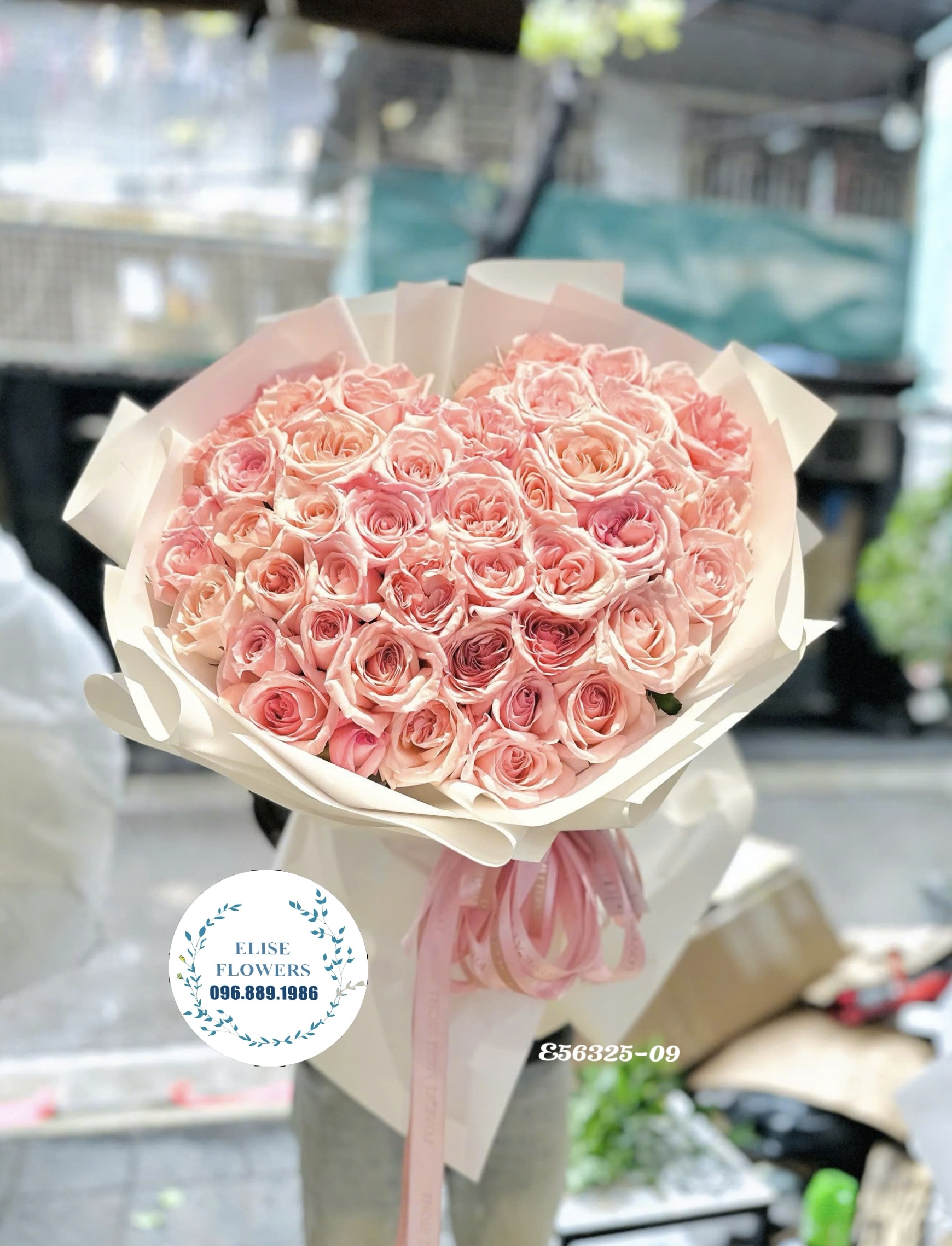 Bó hoa hồng Ohara nhập khẩu. Hoa valentine ngọt ngào. Điện hoa Hà Nội Eliseflowers