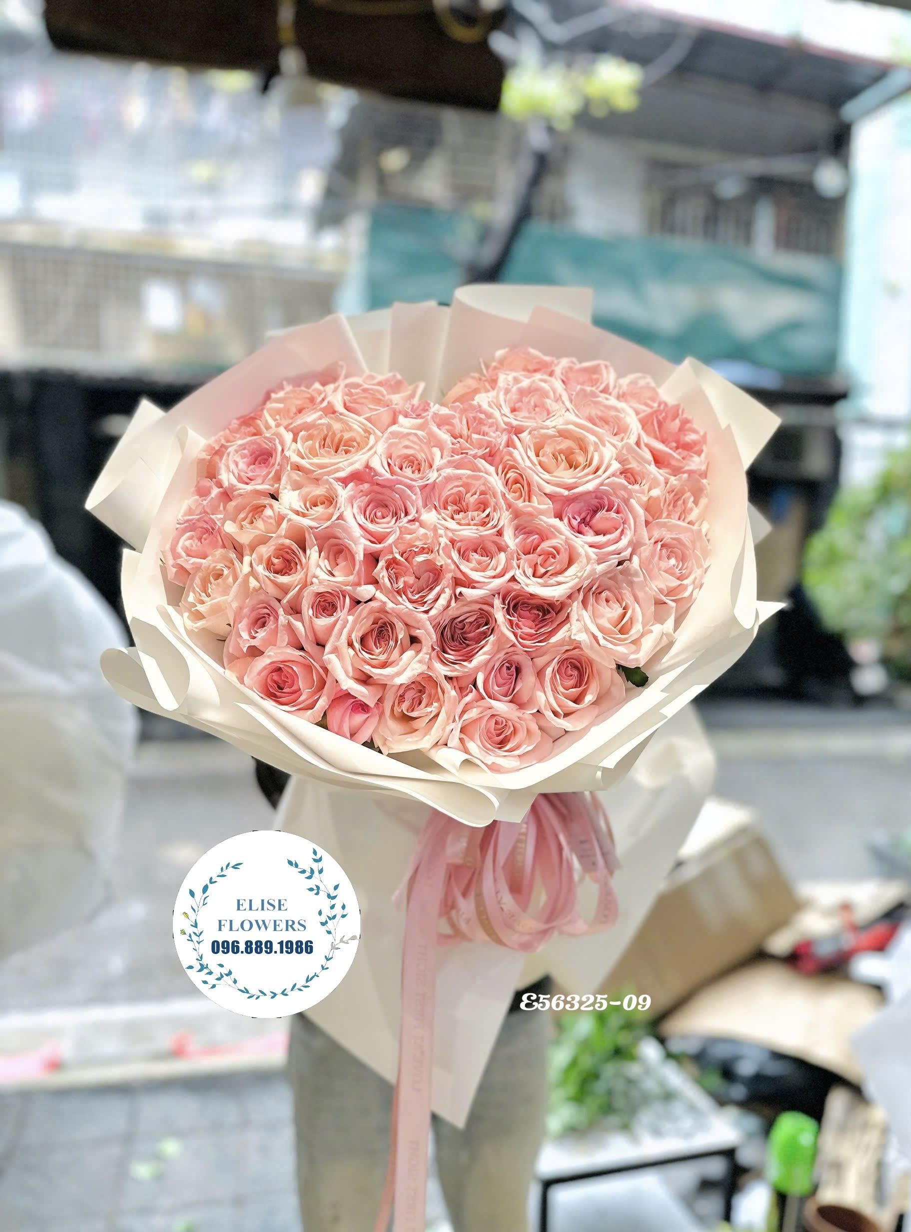 Bó hoa hồng Ohara nhập khẩu. Hoa valentine ngọt ngào. Bó hoa tình yêu ở Hà Nội