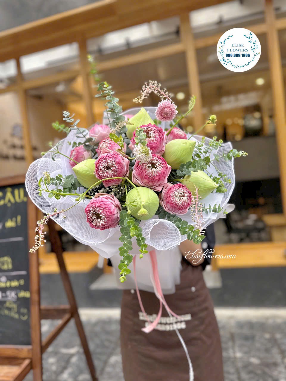 Mua bó hoa sen đẹp tại Hà Nội. Hoa tươi Hà Nội, Elise Flowers