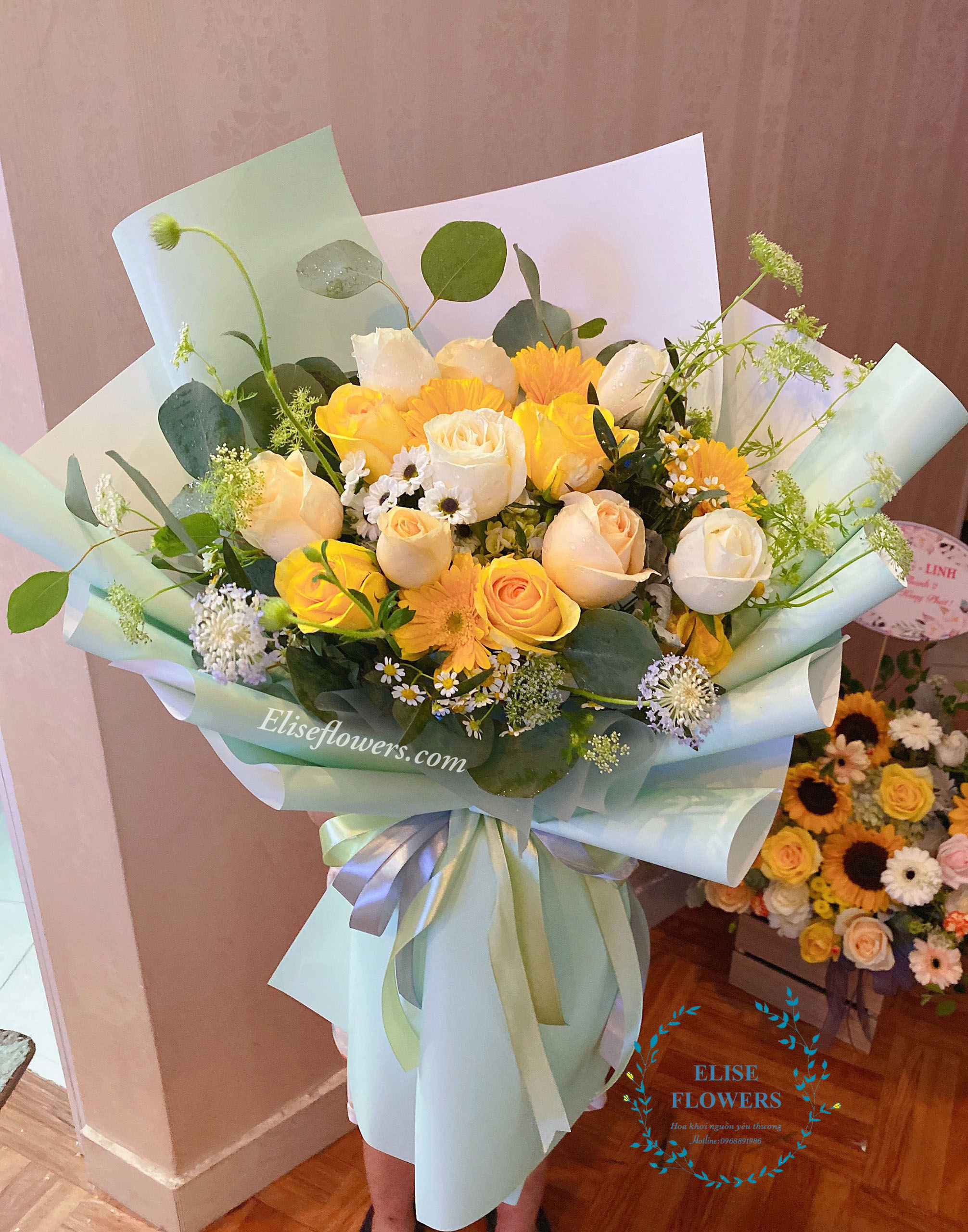 Bó hoa sinh nhật màu vàng - hoa sinh nhật hà nội màu vàng