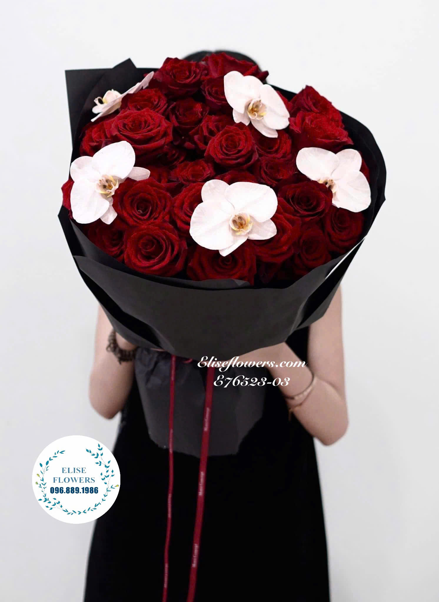 Bó hoa tặng sinh nhật vợ ở quận Cầu Giấy, Đống, Đa, Ba Đình, Hà Nội. Bó hoa hồng đỏ lan hồ điệp tặng vợ yêu ở Hà Nội.