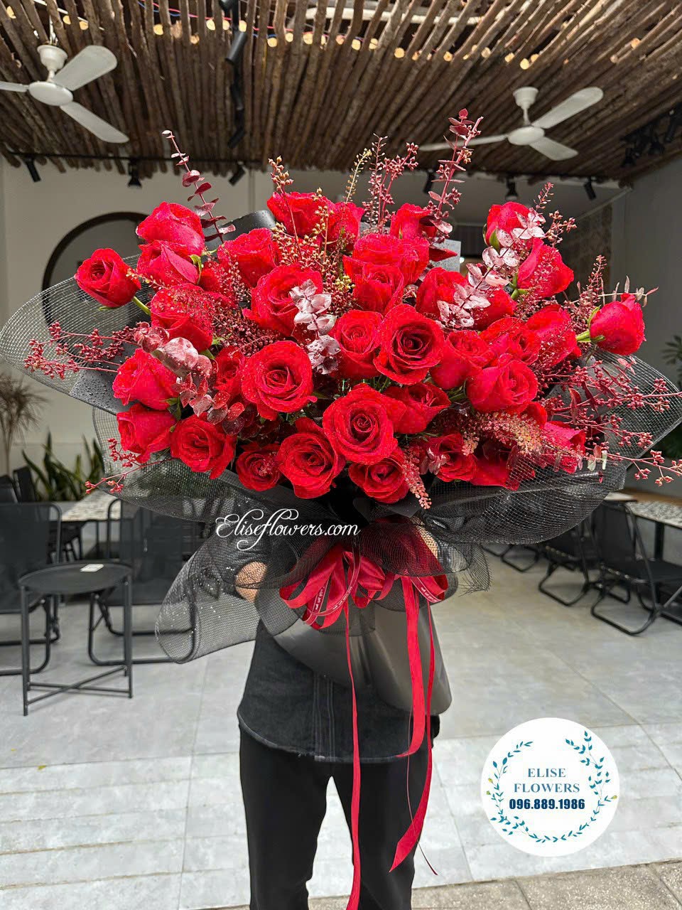 Địa chỉ đặt bó hoa tươi nhập khẩu. Dịch vụ đặt hoa tặng bạn gái - Giao hoa tận nơi nhanh chóng